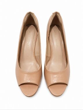 Brand New Nude Patent Peep Toe Wedge Heels Size 7.5w Neutral Classic Comfort